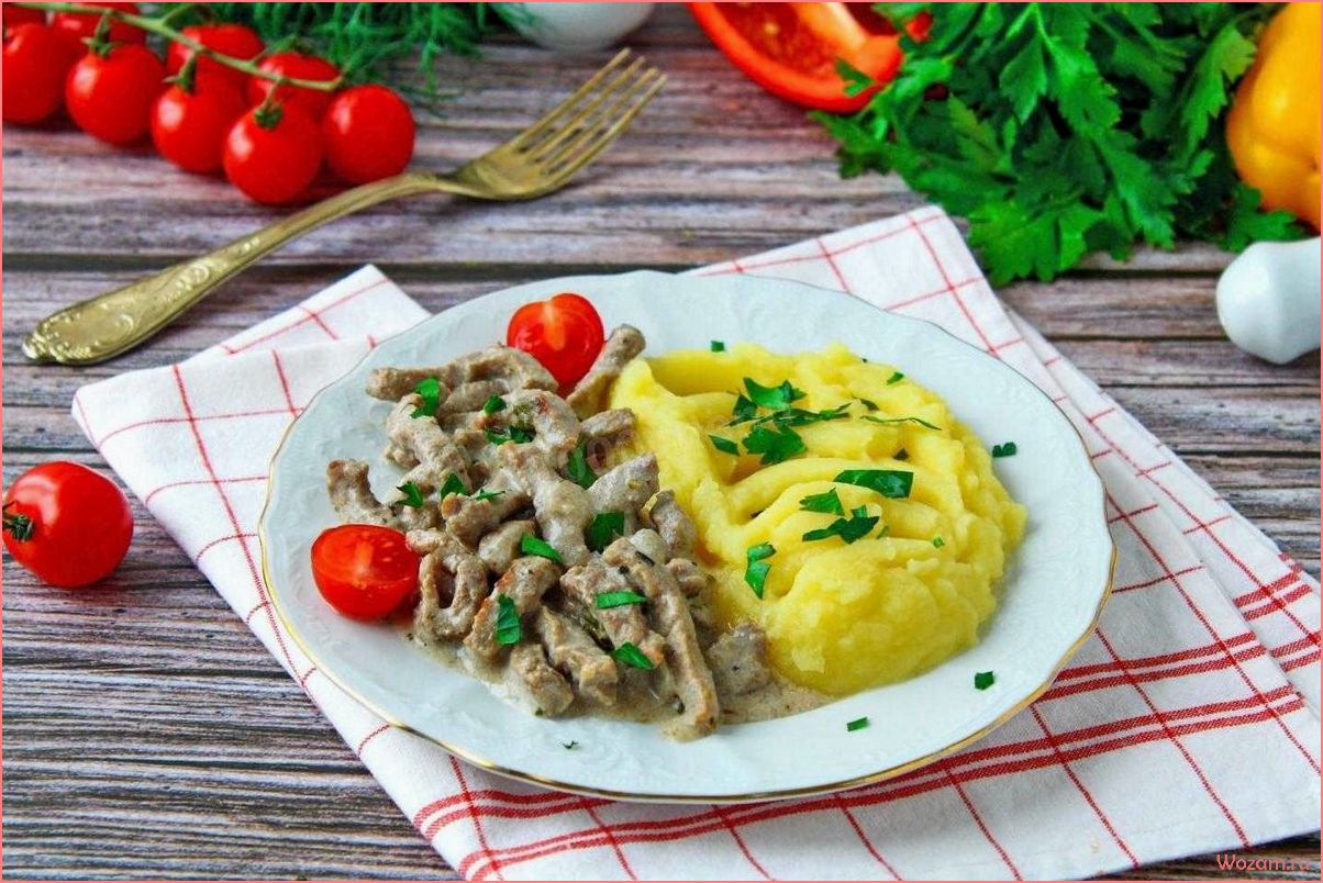 (рецепт, классического, бефстроганова, нежное, мясо) Рецепт классического бефстроганова — нежное мясо, ароматные грибы и сочный соус